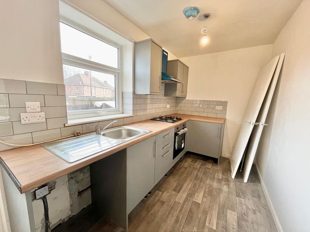 Property photo 3 of 8 494-Hr-3.Jpg