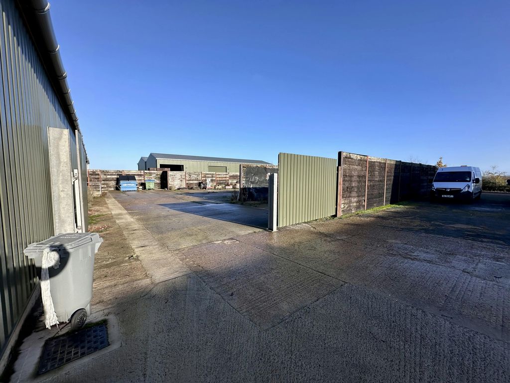 Property photo 3 of 3 Img_9806 2.Jpeg