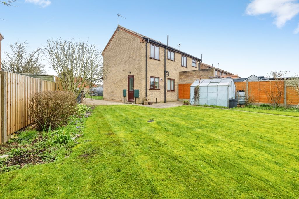 Property photo 2 of 15