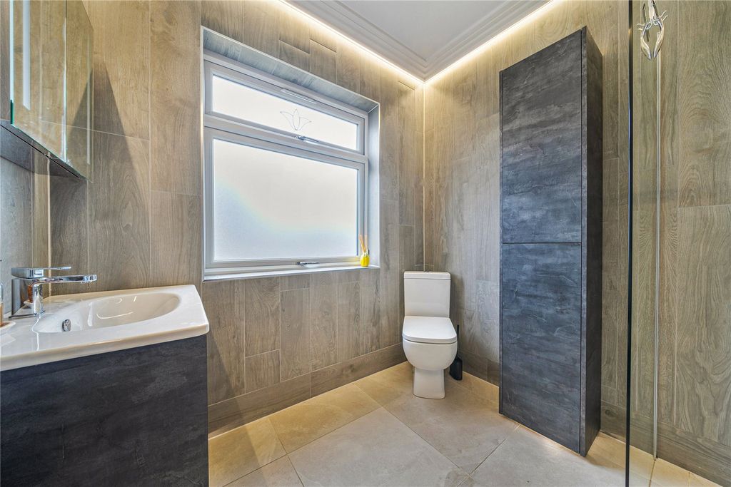 Property photo 2 of 19 Picture No. 02