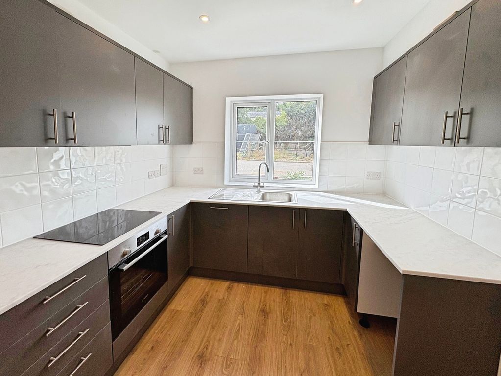 Property photo 2 of 17 Pbox-Img.Jpg