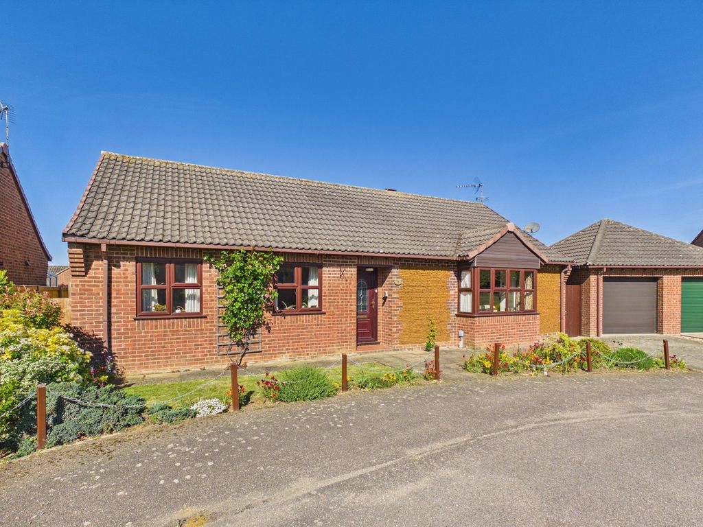 Property photo 1 of 18