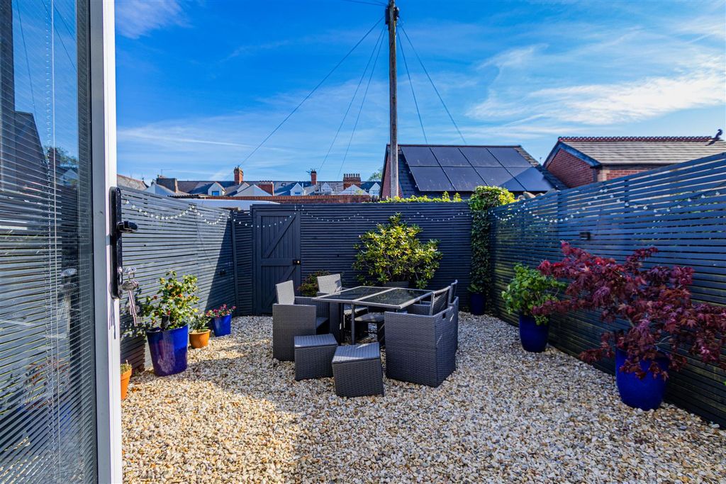 Additional image 16 of 2 bed flat for salePlasturton Avenue, Pontcanna, Cardiff CF11