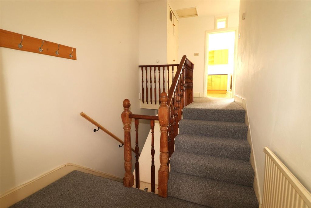 Property photo 3 of 12 Hallway