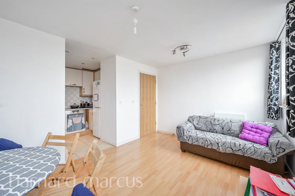 Property photo 3 of 8