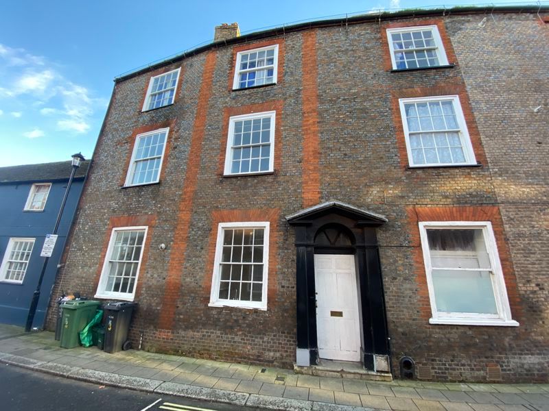 Property photo 1 of 8 Photo 1