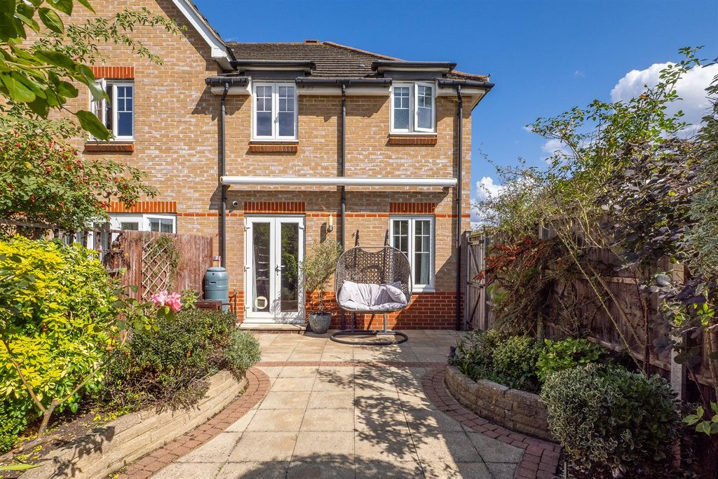 Property photo 2 of 13 Fp-003.Jpg