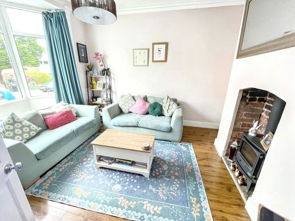 Property photo 3 of 13