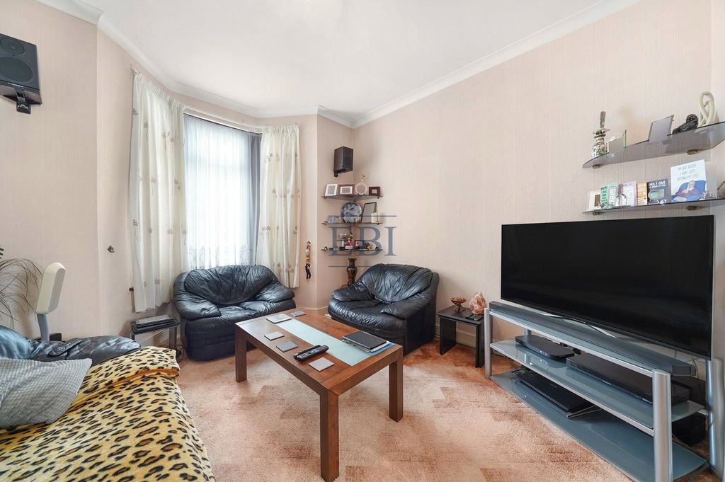 Property photo 3 of 14 Picture No. 09