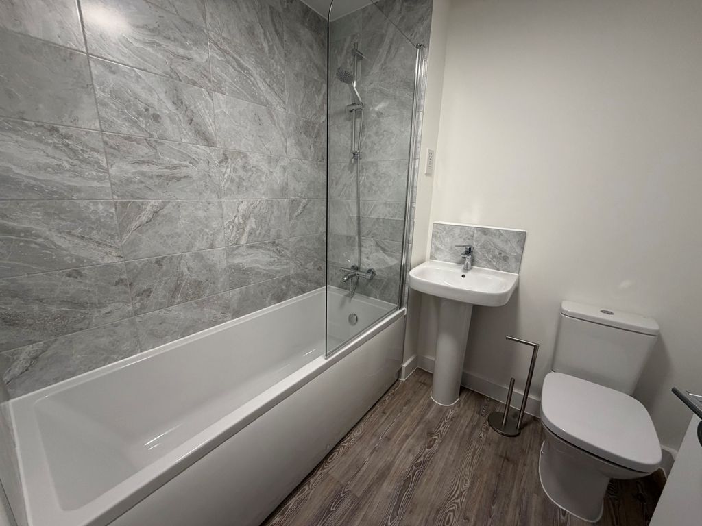 Property photo 2 of 8 Front