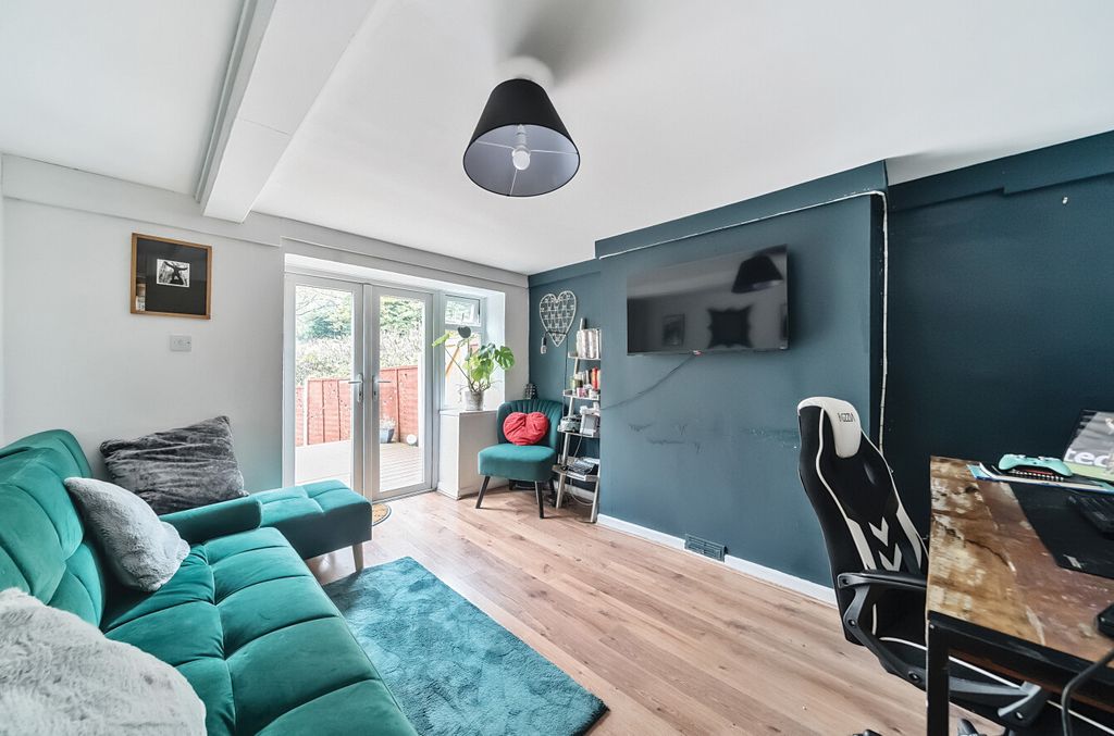 Property photo 2 of 23 1211116 (2).Jpg