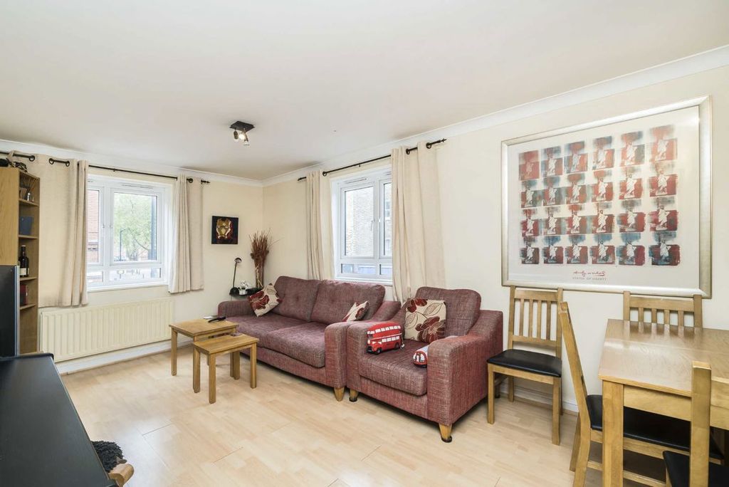 Property photo 1 of 4