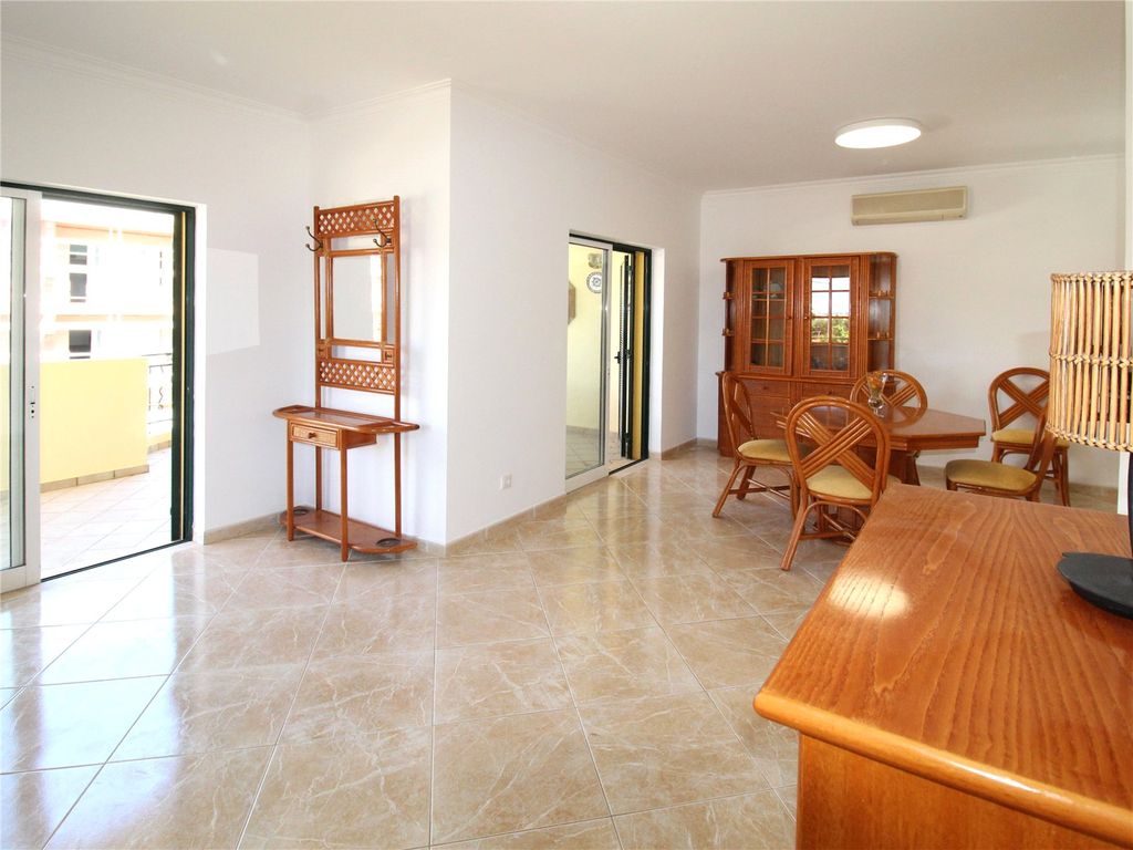 Property photo 3 of 15 Picture No. 14