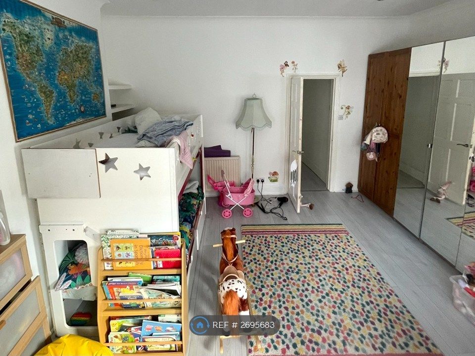 Property photo 2 of 13 Bedroom 1