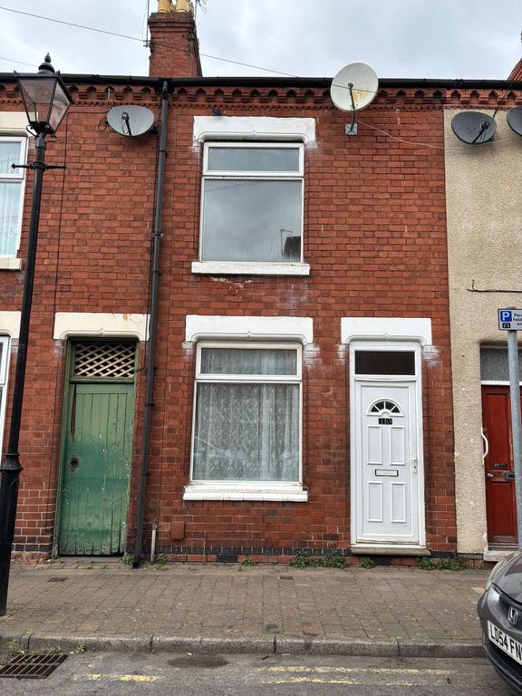 Property photo 1 of 12