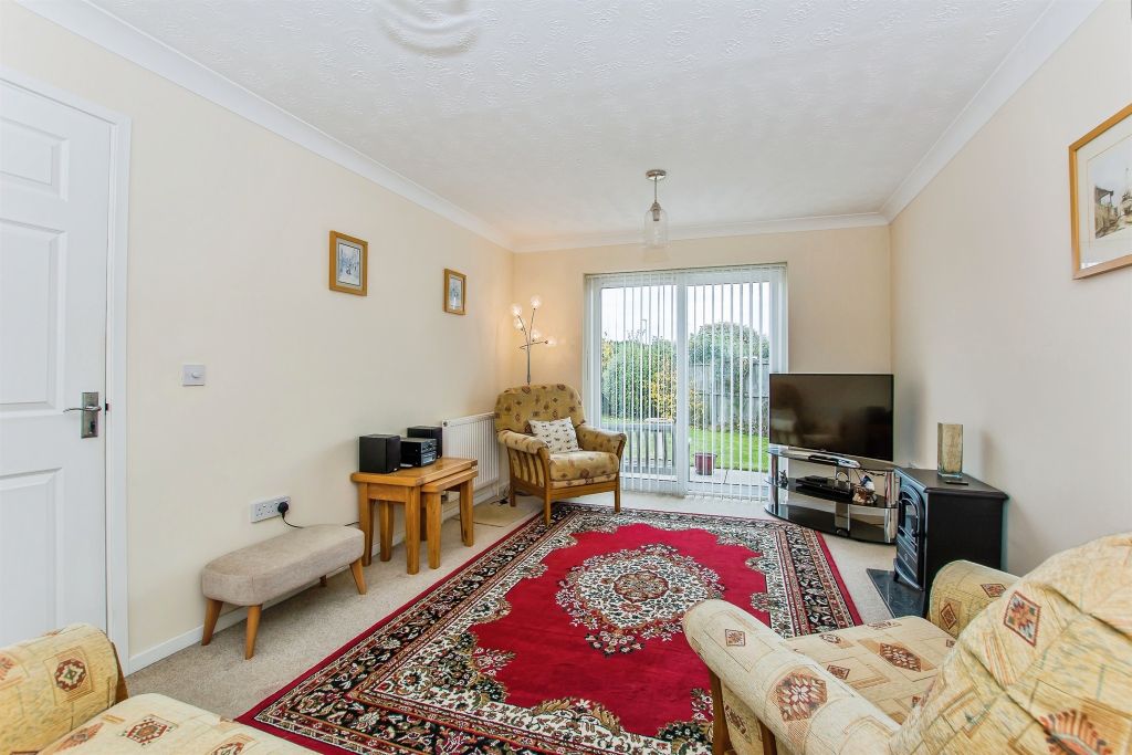 Property photo 3 of 16