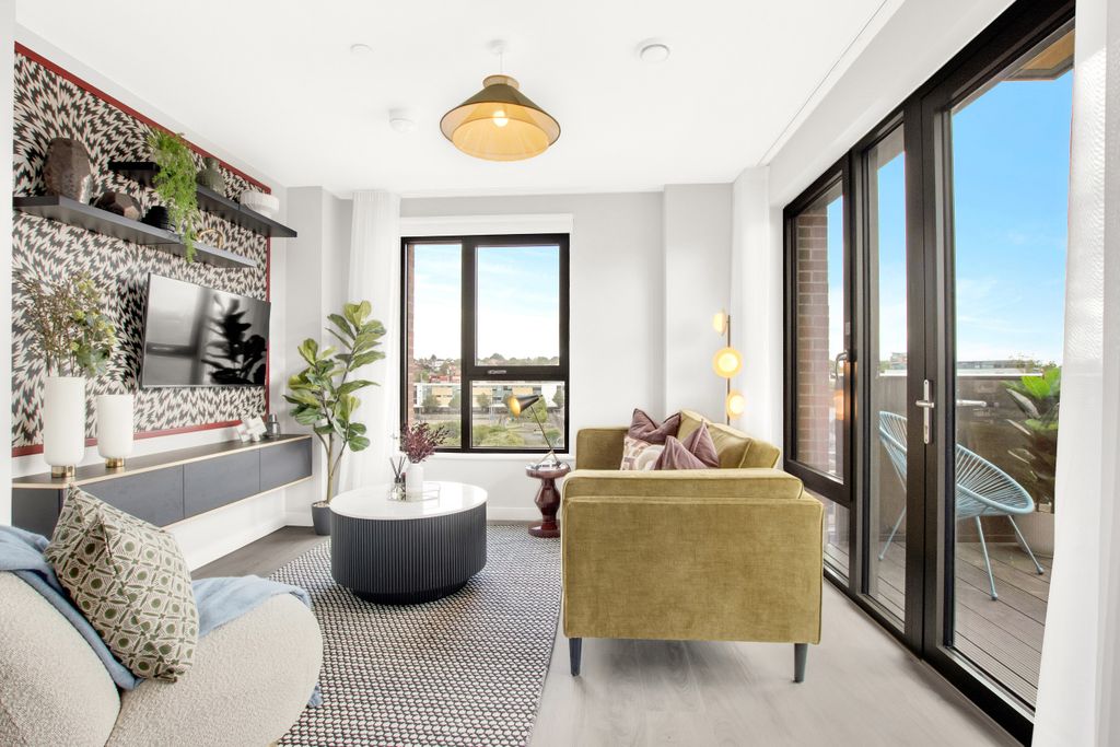 Property photo 2 of 6 Living Room