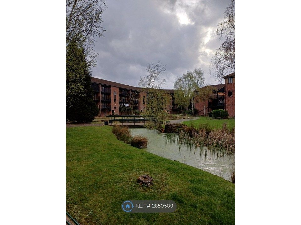 Property photo 2 of 15 Gardens 2