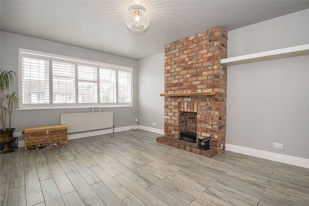 Property photo 3 of 12 Reception Room