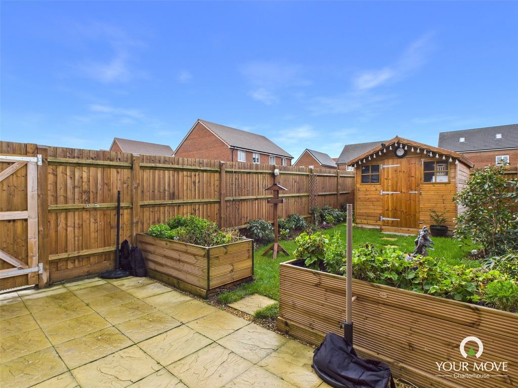 Property photo 3 of 18 Picture No. 21