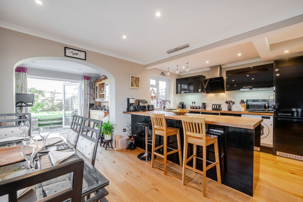 Additional image 4 of 3 bed end terrace house for saleMeadow Way, Petworth GU28