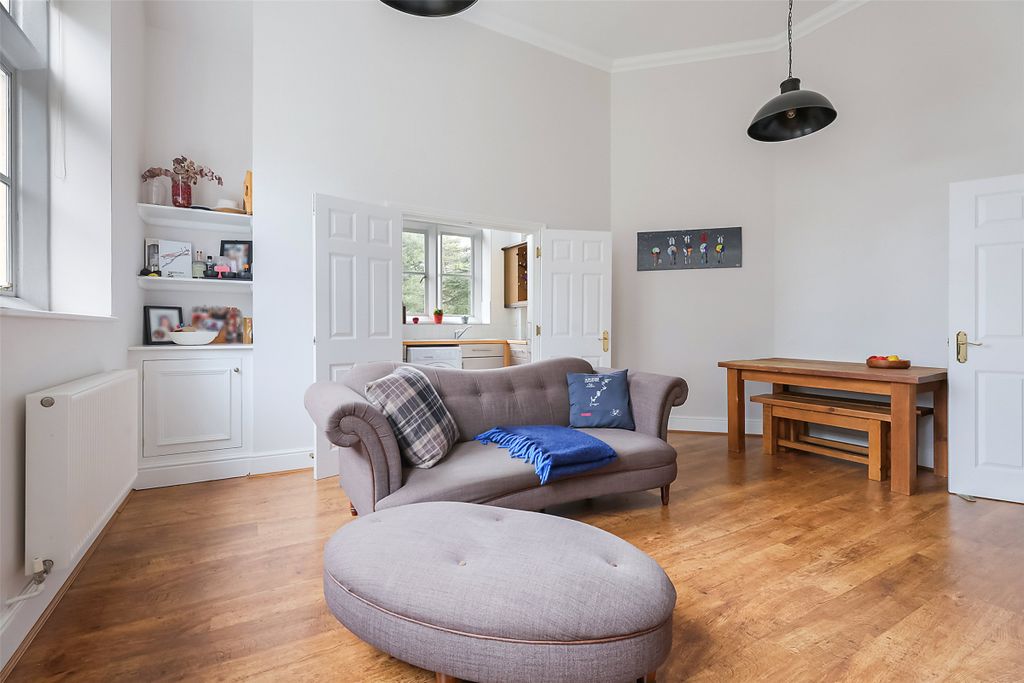 Property photo 3 of 12 Picture No. 06