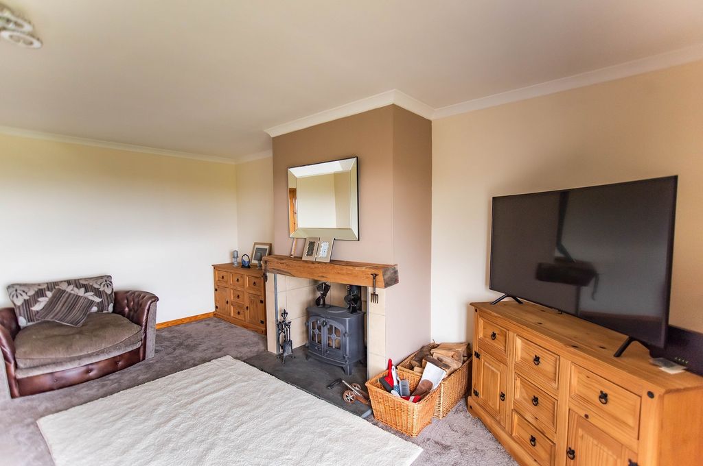 Property photo 2 of 19 Not Specified