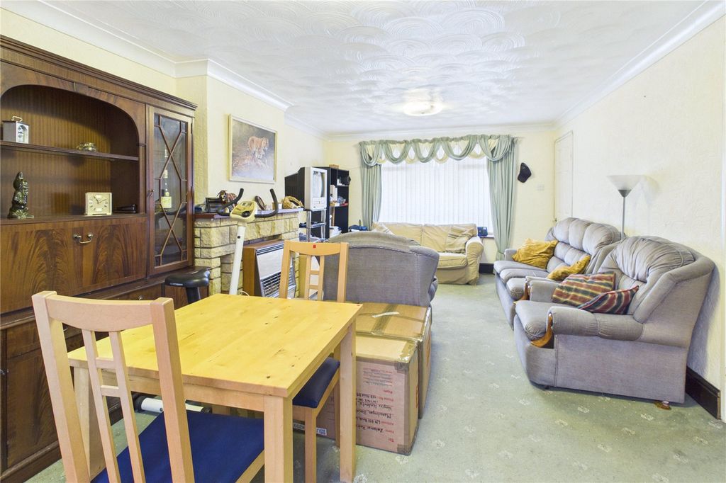 Property photo 2 of 11 Picture No. 07