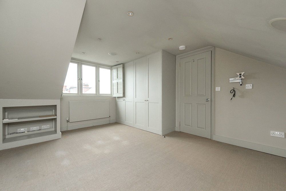Property photo 3 of 9 Picture No. 23