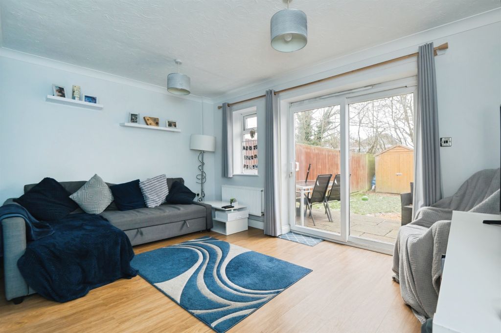 Property photo 2 of 14