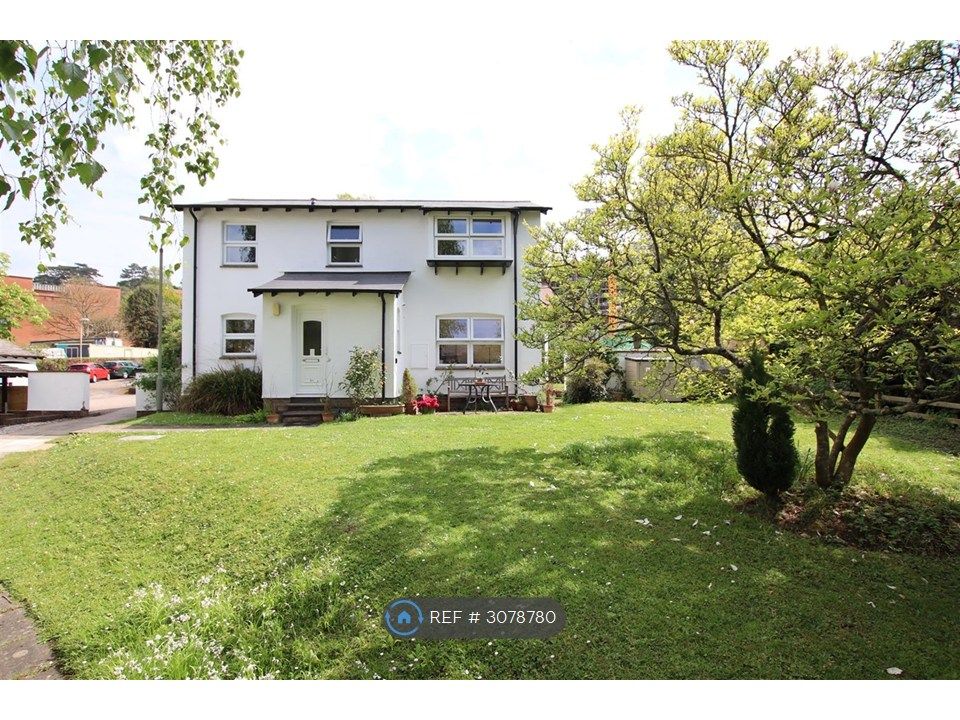 Property photo 1 of 18 Front