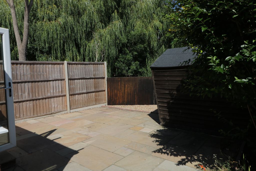 Property photo 3 of 23