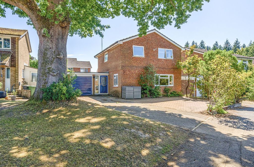 Property photo 1 of 21