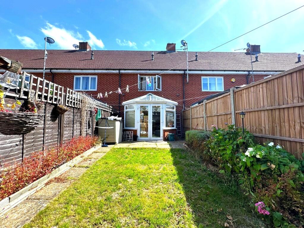 Property photo 2 of 19 Garden &amp; Rear
