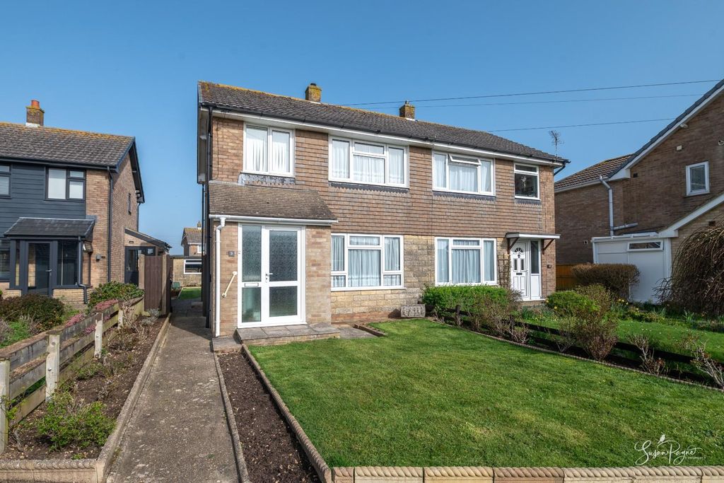 Property photo 1 of 23 9 Campfield Road