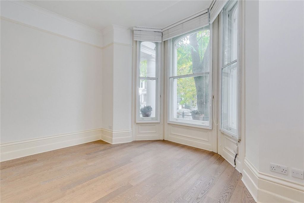 Property photo 2 of 5