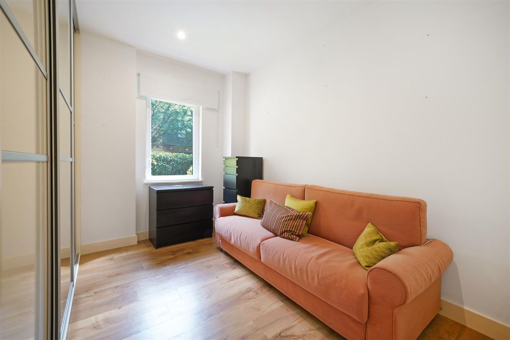 Property photo 1 of 12 34 Dowding Drive  - 7Vgctc3Ijzwb9Cfvuxxh.Jpg