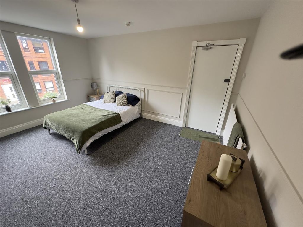 Property photo 2 of 11 O63Ghpc2Pkaeqbrsw4Hygq.Jpg