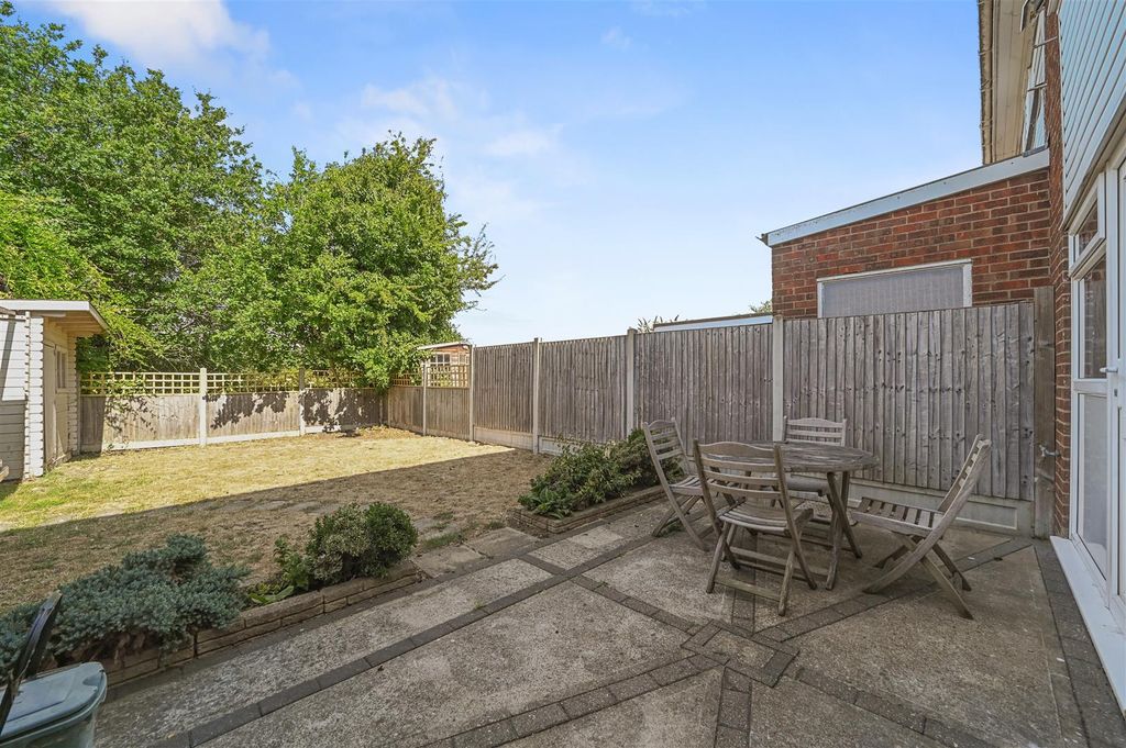 Property photo 2 of 16 Rear Garden