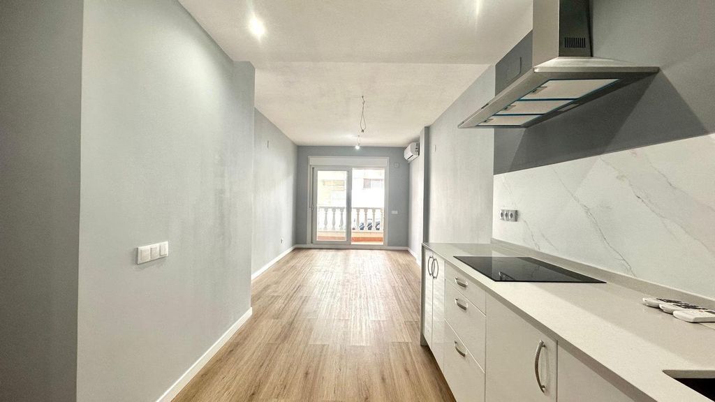 Property photo 1 of 39