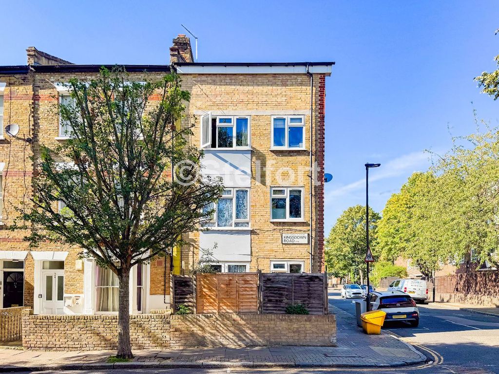 Property photo 1 of 6