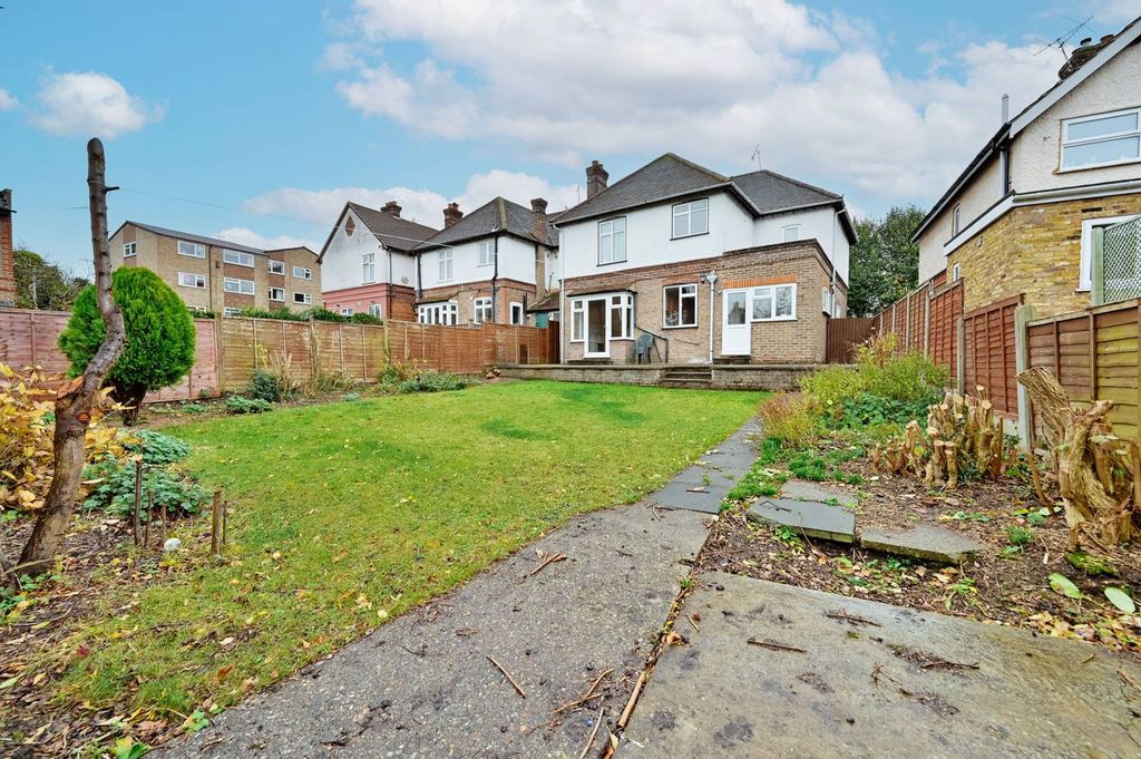 Property photo 3 of 13