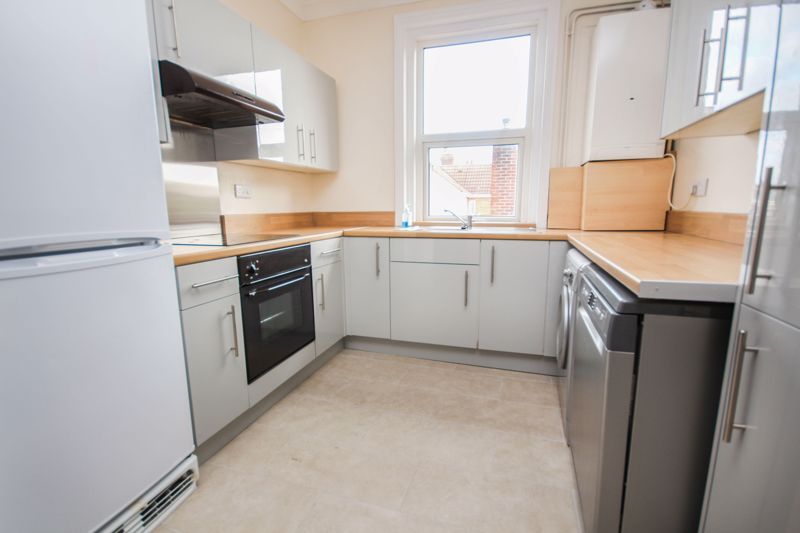 Property photo 3 of 14 Photo 13