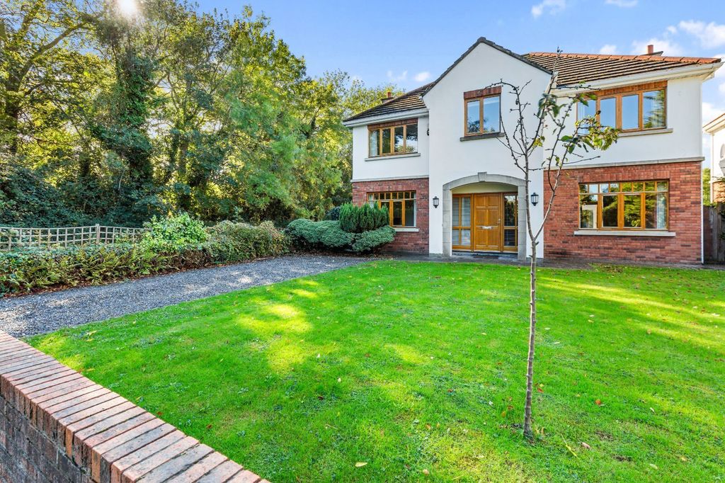 Property photo 3 of 48 Picture No. 06