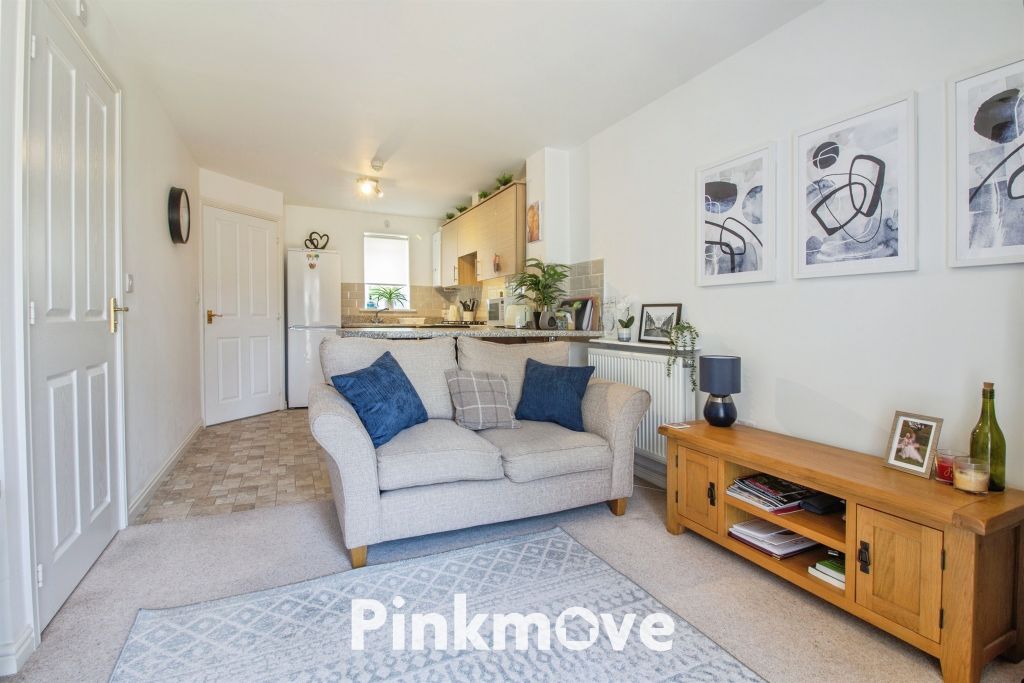 Property photo 2 of 14