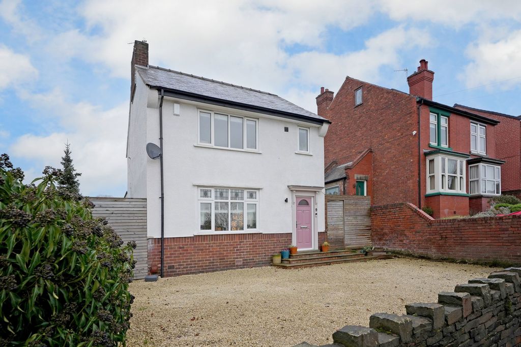 Property photo 1 of 26