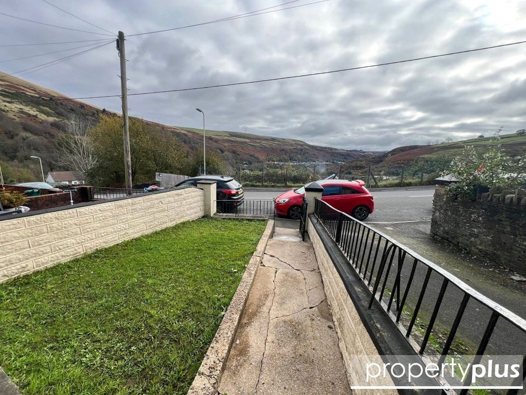 Property photo 3 of 10 Picture No. 11