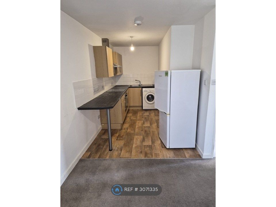 Property photo 2 of 9