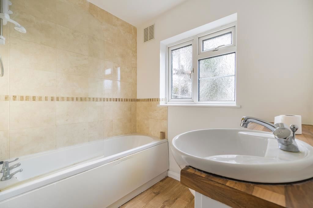 Property photo 3 of 33