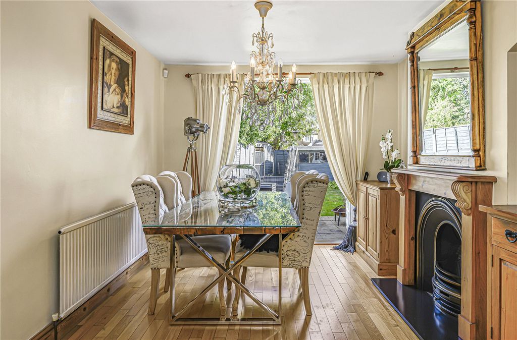 Property photo 3 of 18 Reception/Diner